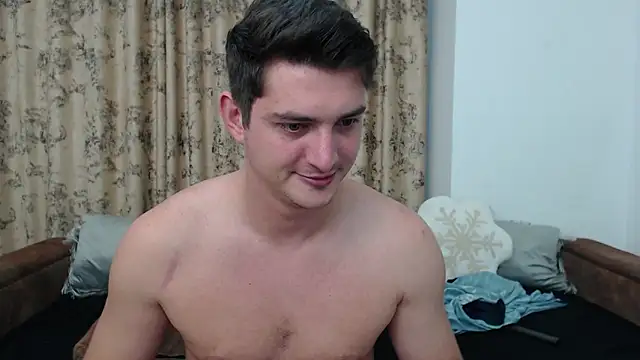 AndyFame online show from December 16, 1:43 pm