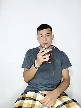 Thick Cock online show from March 16, 9:58 pm