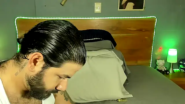 Prometeo-grizzly online show from April 14, 4:50 am