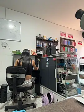  alabina  online show from January 6, 2:43 pm