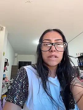  alabina  online show from March 11, 3:50 pm