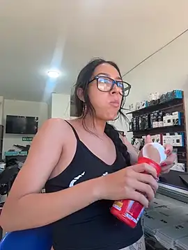  alabina  online show from April 11, 4:21 pm