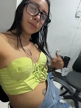  alabina  online show from February 17, 9:23 pm