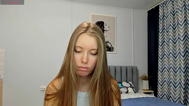 Snapshot of Peggy_Beauty chatting on January 15, 5:05 pm Peggy Beauty online show from January 15, 5:05 pm