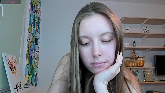 Snapshot of Peggy_Beauty chatting on October 18, 7:49 pm Peggy Beauty online show from October 18, 7:49 pm