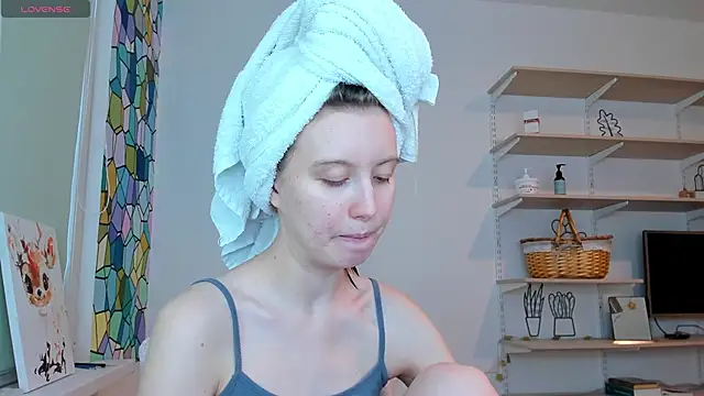 Snapshot of Peggy_Beauty chatting on October 11, 2:29 pm Peggy Beauty online show from October 11, 2:29 pm