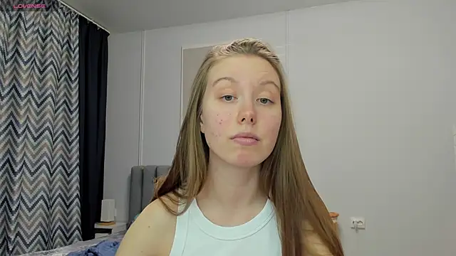 Snapshot of Peggy_Beauty chatting on February 22, 8:20 pm Peggy Beauty online show from February 22, 8:20 pm