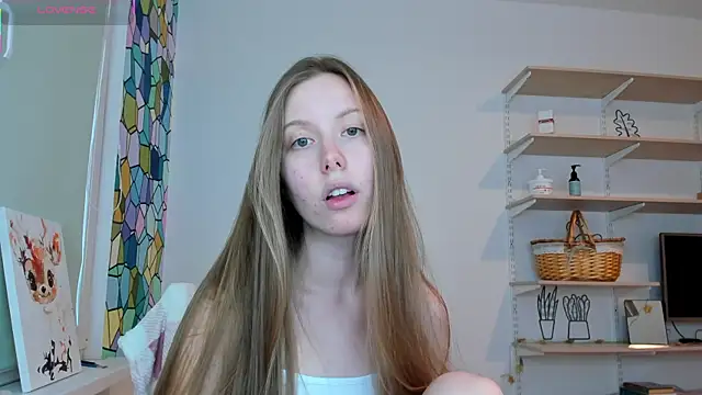 Snapshot of Peggy_Beauty chatting on September 26, 4:19 am Peggy Beauty online show from September 26, 4:19 am