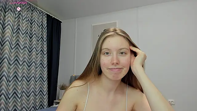 Snapshot of Peggy_Beauty chatting on February 10, 7:38 pm Peggy Beauty online show from February 10, 7:38 pm
