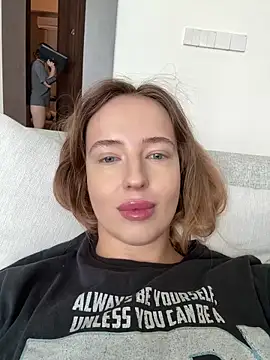 Nura n Sarah online show from April 11, 5:15 am