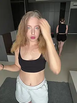 Nura n Sarah online show from February 11, 5:07 am