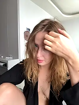 Nura n Sarah online show from November 2, 3:22 am