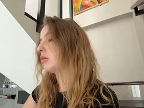 Nura n Sarah online show from December 18, 5:45 am