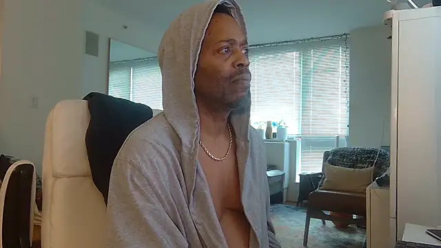 Snapshot of theblacklordmaster chatting on March 3, 6:35 pm theblacklordmaster online show from March 3, 6:35 pm