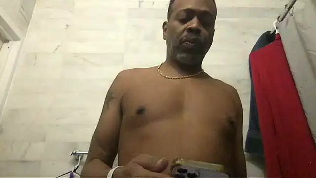Snapshot of theblacklordmaster chatting on February 3, 12:36 pm theblacklordmaster online show from February 3, 12:36 pm