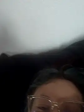 Snapshot of ERIS666 chatting on April 25, 2:14 pm ERIS666 online show from April 25, 2:14 pm