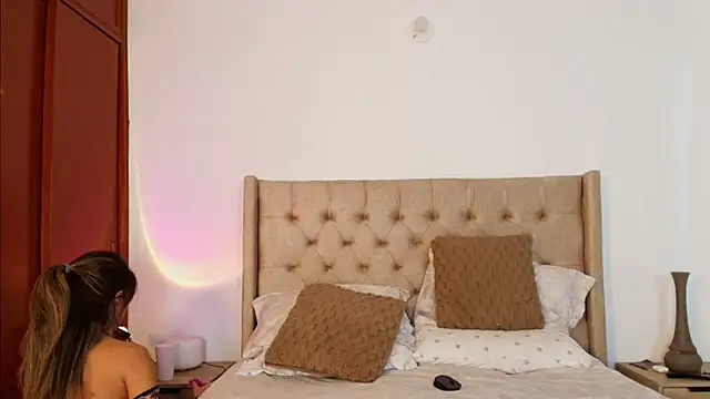 Snapshot of Rose_dom chatting on September 29, 1:12 am Rose dom online show from September 29, 1:12 am