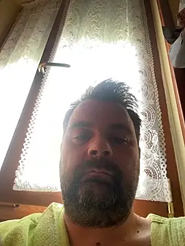 h4cAlex online show from April 10, 2:35 pm