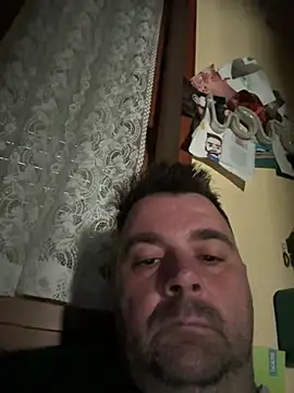 Snapshot of h4cAlex chatting on May 7, 5:38 pm h4cAlex online show from May 7, 5:38 pm