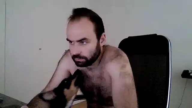 Snapshot of joaodias_97 chatting on April 13, 12:20 pm joaodias 97 online show from April 13, 12:20 pm