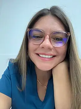 alicee16 online show from February 1, 7:23 pm