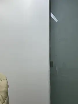 alicee16 online show from March 16, 4:01 pm