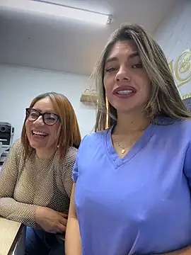 alicee16 online show from May 10, 3:43 am