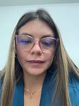 alicee16 online show from February 22, 9:37 pm