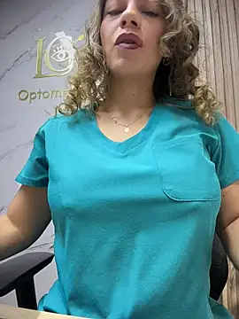 alicee16 online show from May 13, 10:00 am