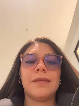 alicee16 online show from January 23, 3:32 pm