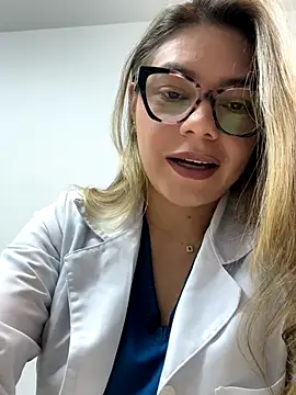 alicee16 online show from November 15, 3:38 pm