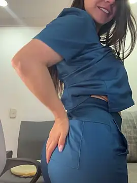 alicee16 online show from January 9, 1:50 am