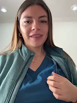 alicee16 online show from February 23, 2:18 am