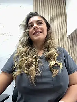 alicee16 online show from March 14, 3:51 pm