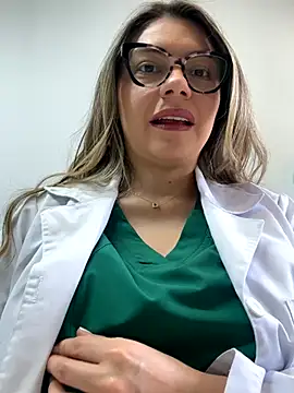 alicee16 online show from November 1, 3:50 pm