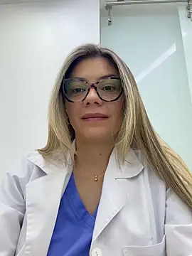 alicee16 online show from October 19, 4:10 pm