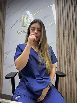 alicee16 online show from May 7, 1:47 pm