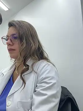 alicee16 online show from February 23, 7:17 pm