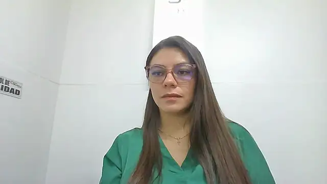 alicee16 online show from January 3, 8:54 pm