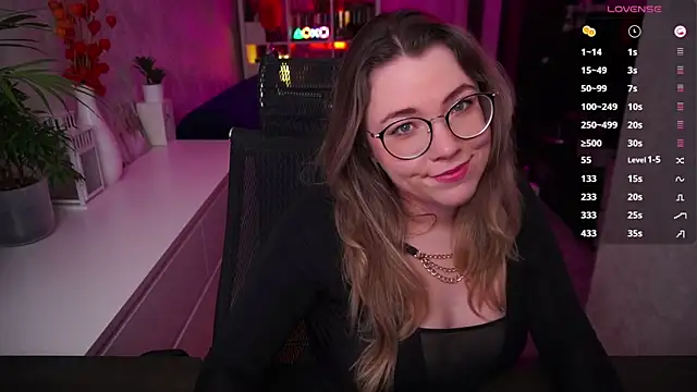 RemyCute online show from February 11, 7:14 pm