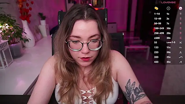 RemyCute online show from February 25, 6:41 pm