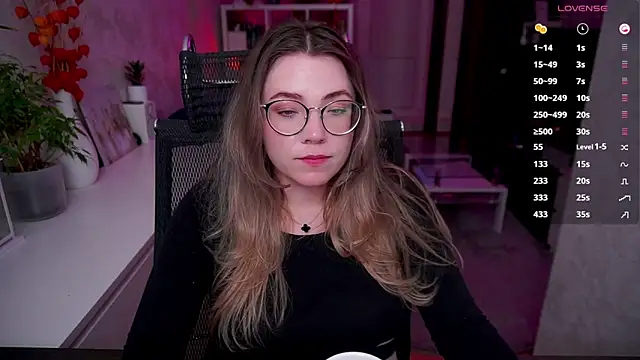 RemyCute online show from April 30, 8:57 pm
