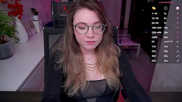 RemyCute online show from May 17, 6:41 pm