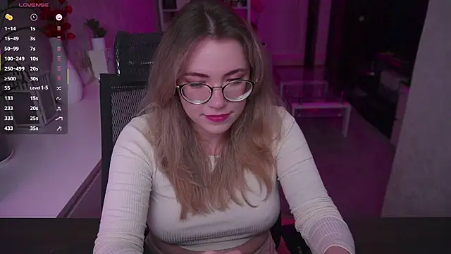 Snapshot of RemyCute chatting on November 22, 4:50 pm RemyCute online show from November 22, 4:50 pm