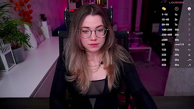 RemyCute online show from March 26, 8:29 pm