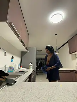 Neelo-Smith online show from April 9, 4:46 pm