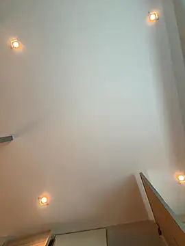 Snapshot of Neelo-Smith chatting on December 17, 5:07 pm Neelo-Smith online show from December 17, 5:07 pm