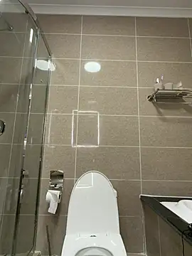 Neelo-Smith online show from April 29, 3:54 am