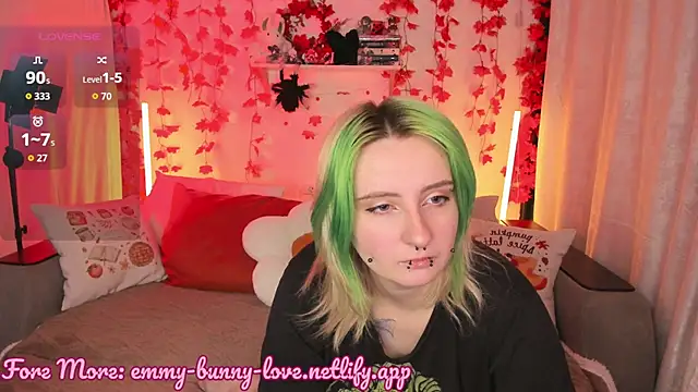 EmmyBunny online show from September 28, 3:19 pm