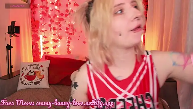EmmyBunny online show from September 20, 4:23 pm